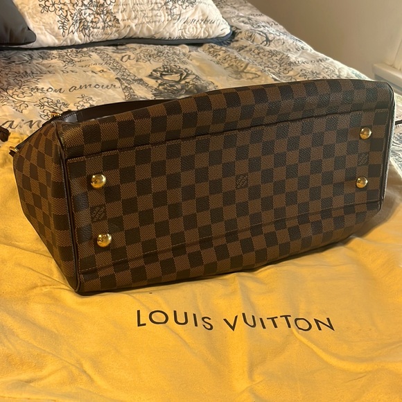 LOUIS VUITTON Trevi Shoulder Bag - Picture 6 of 7